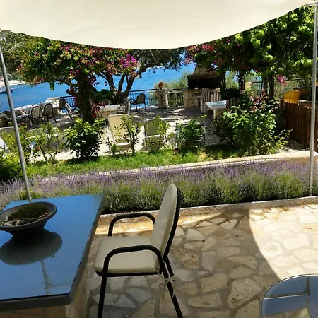 Waterside Agia Efimia